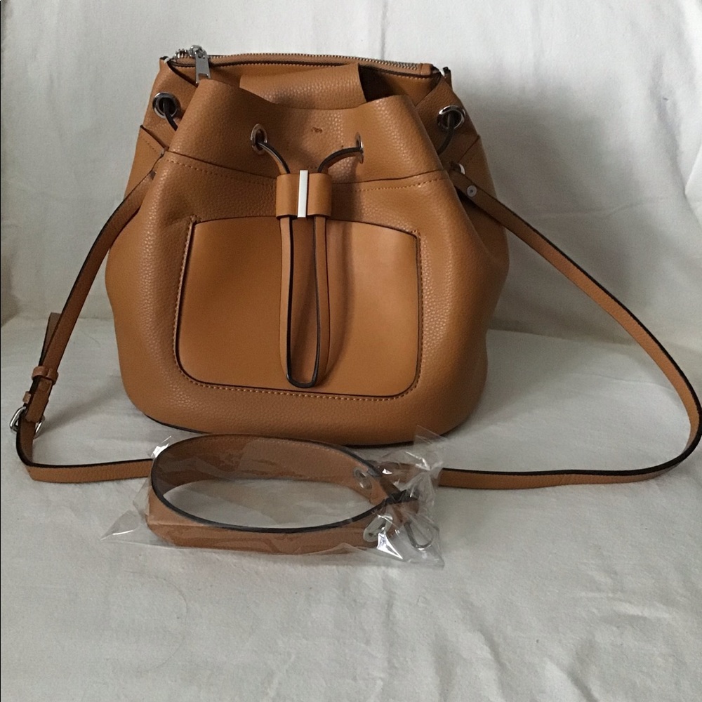 🔥🔥Zara Basic Collection Handbag/Crossbody.